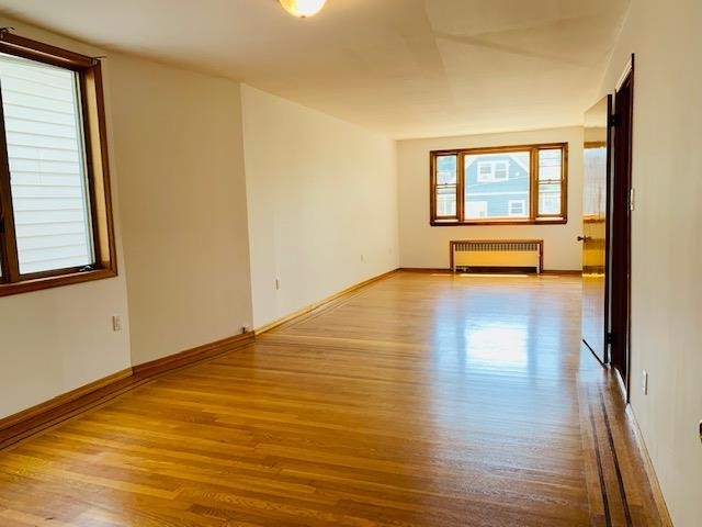 Building Photo - 33 E 38th St