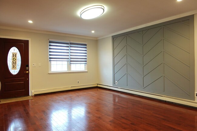 Foto del edificio - Updated 2-3 bedroom