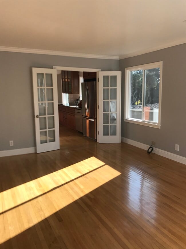 Building Photo - 7630 Terrace Dr