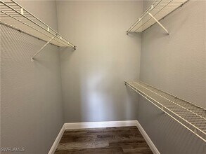 Building Photo - 11571 Villa Grand