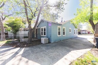 Building Photo - 255 E Basel St