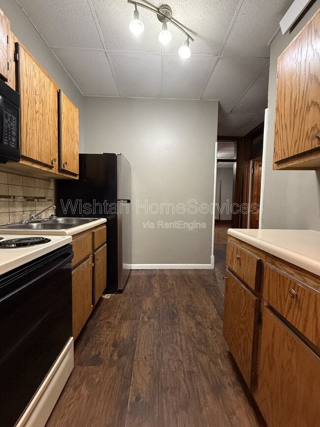 Foto del edificio - 429 N 8th St