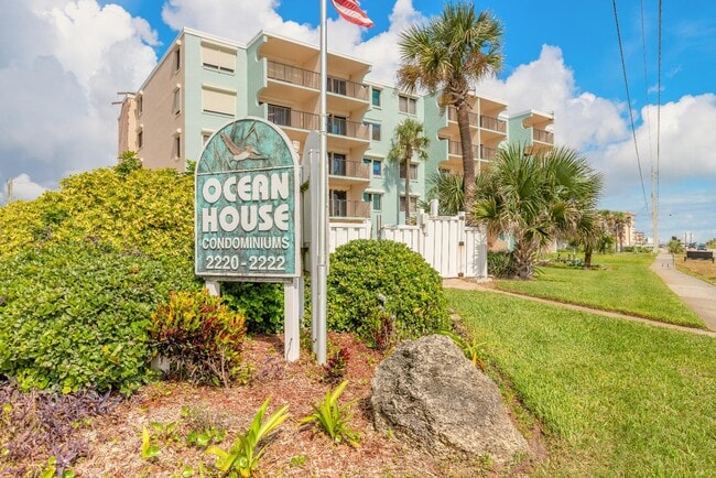 Foto del edificio - 2222 Ocean Shore Blvd