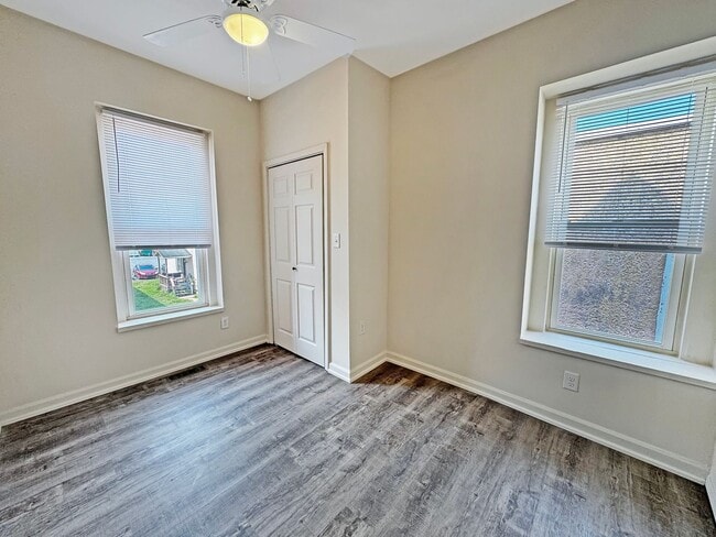 Foto del edificio - 108-110 N Broad Street