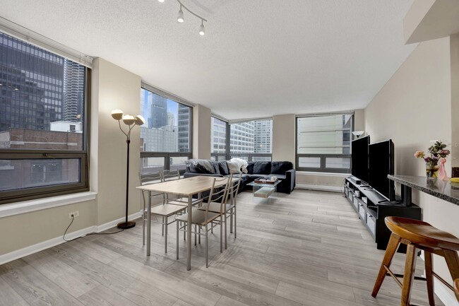 Building Photo - 440 N Wabash Ave