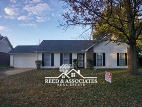 Building Photo - 6854 Sauterne Cove