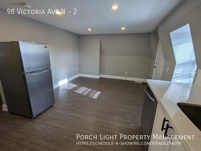 Photo du bâtiment - Modern 1 Bedroom Unit - Open Concept and Lots of Natural Light