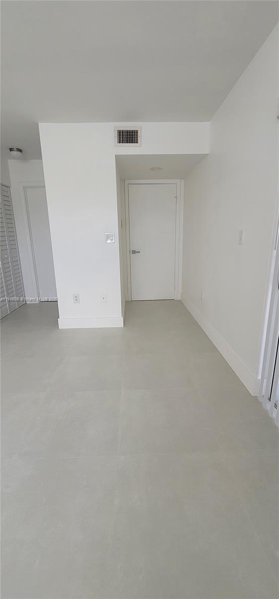 Foto del edificio - 8590 SW 212th St