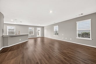 Building Photo - 8932 Hollister Commons Ln