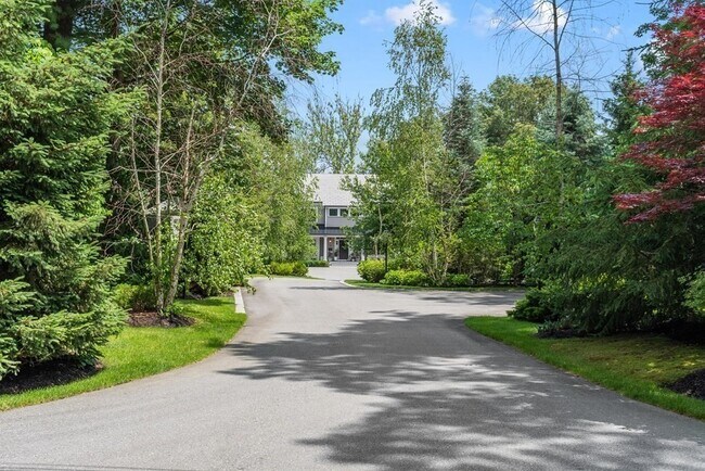 Building Photo - 22 Indian Rock Rd