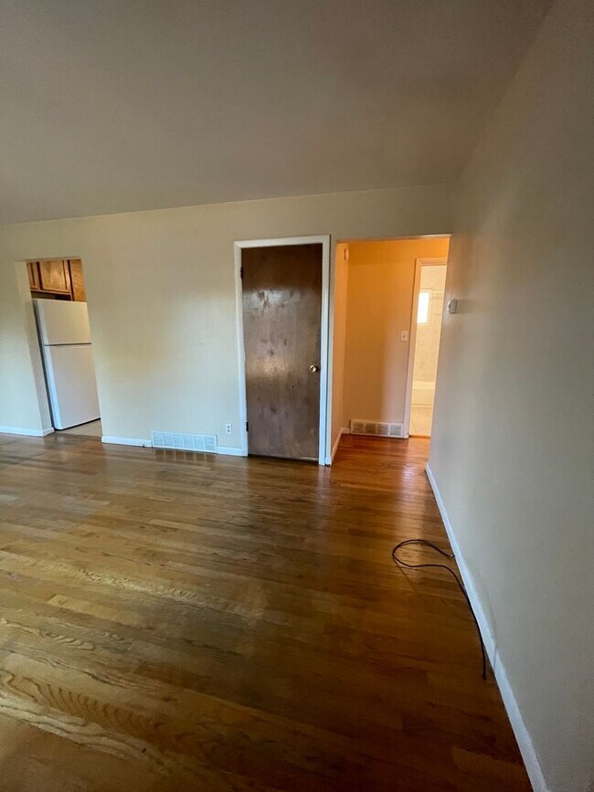Foto del edificio - 4 Bed 2 Bath Ranch style Home Available Oc...