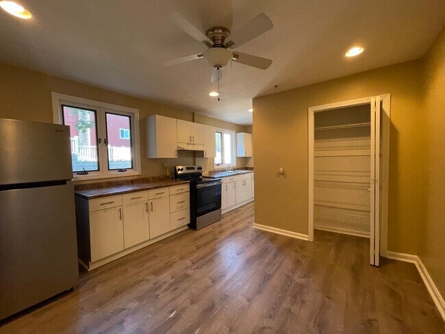 Foto del edificio - 290-292-292 Chestnut St