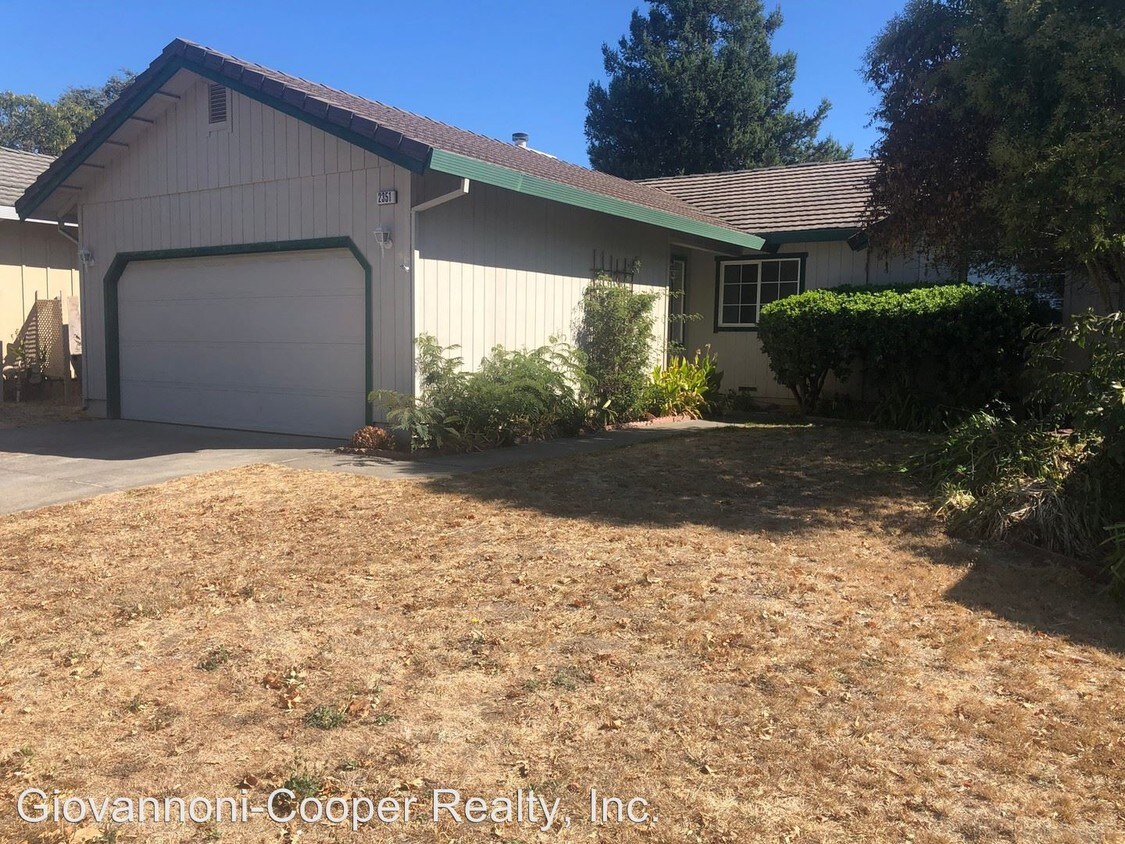 Primary Photo - 3 br, 2 bath House - 2351 Mandarin Ln
