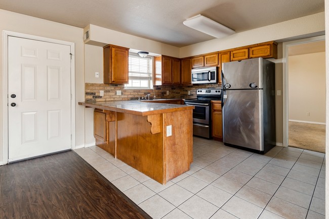 Interior Photo - Summit Court Townhomes