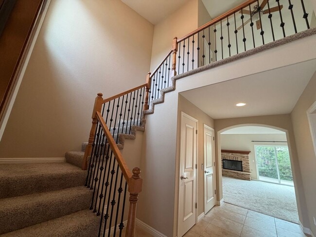 Foto del edificio - 4304 Foxenwood Cir