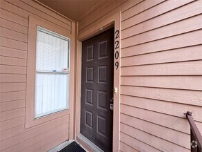 Building Photo - 10555 Turtlewood Ct