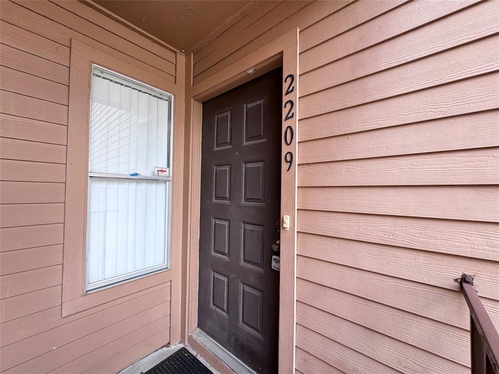 Foto principal - 10555 Turtlewood Ct