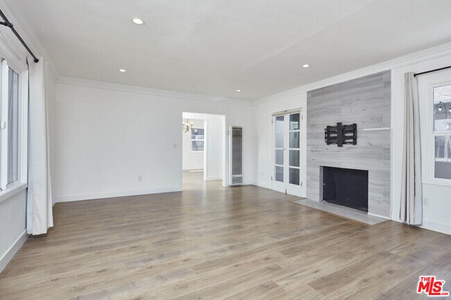 Foto del edificio - 2904 W 81st St