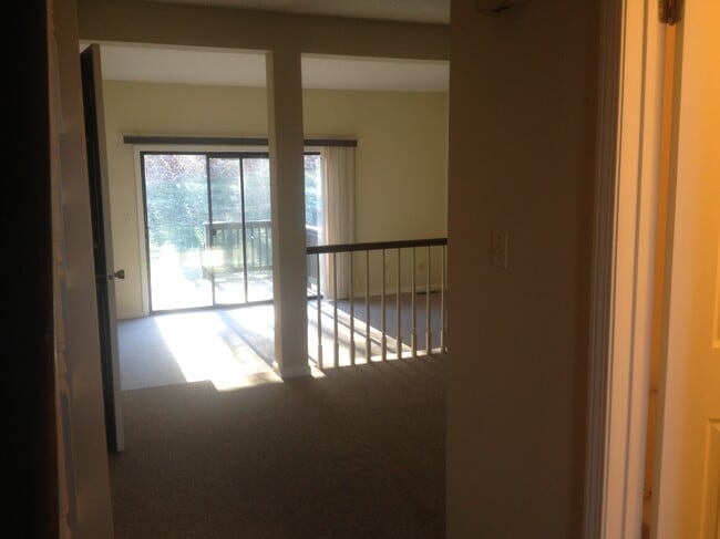 Building Photo - 180 Conestoga Way