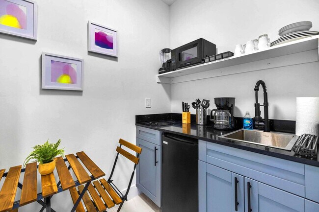 Foto del edificio - 1350 NW 28th St