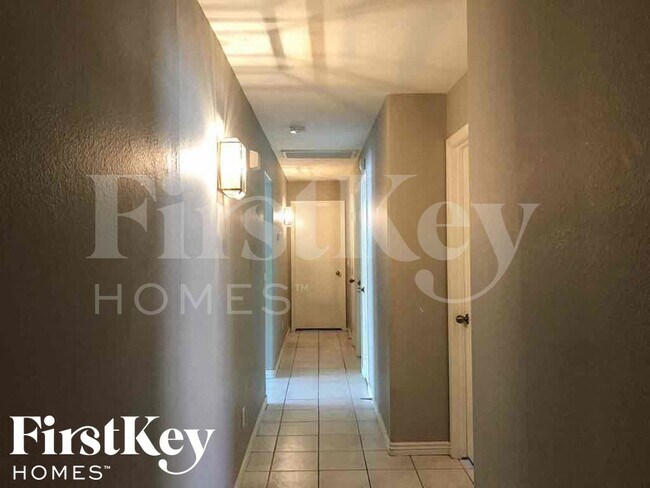 Foto del edificio - 3035 W Melinda Ln