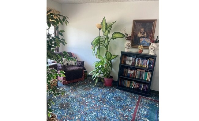 Foto del edificio - 603 N Prospect St