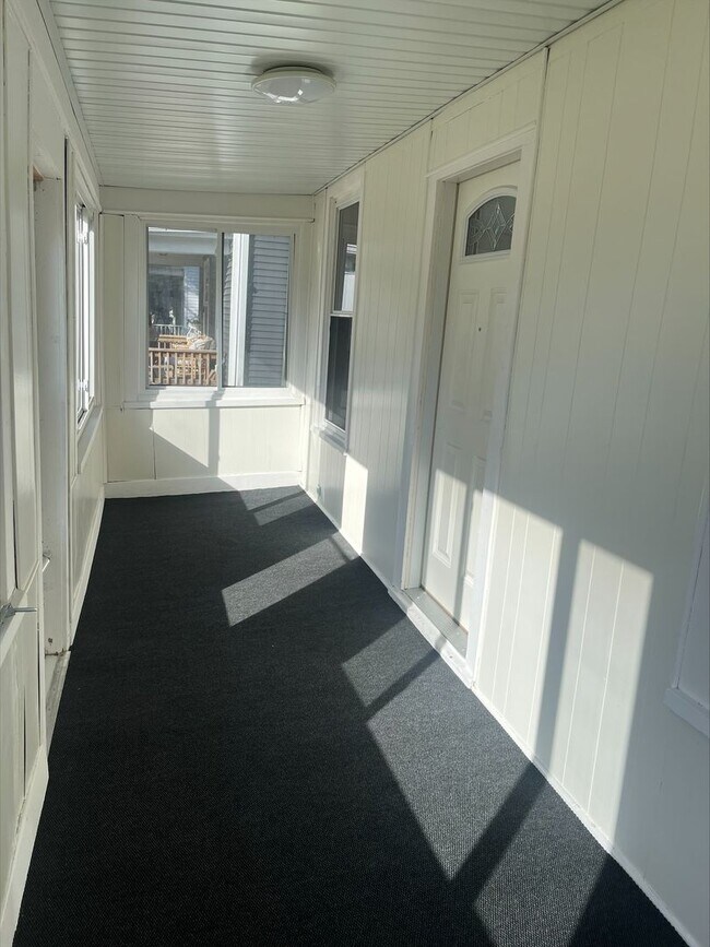 Foto del edificio - Adorable updated home in Moline!
