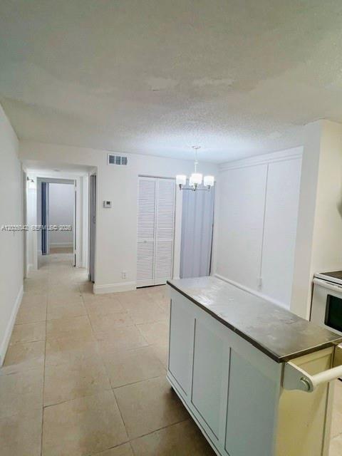 Foto del edificio - 10733 Cleary Blvd