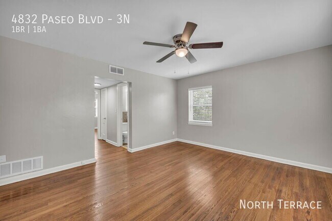 Building Photo - 4832 The Paseo