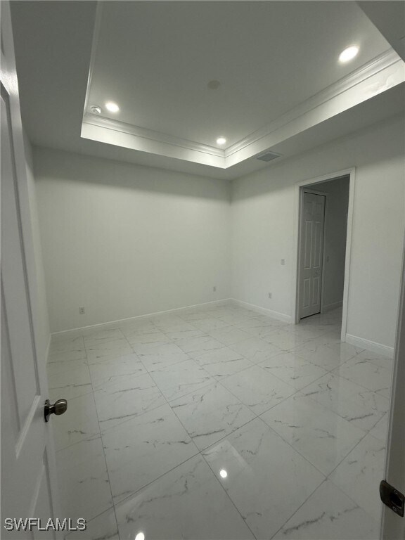 Foto del edificio - 302 W 8th St