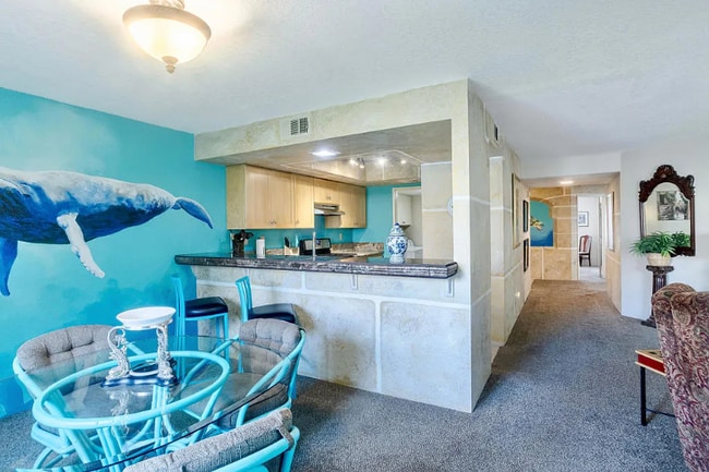 Building Photo - 35200 Cathedral Canyon Dr