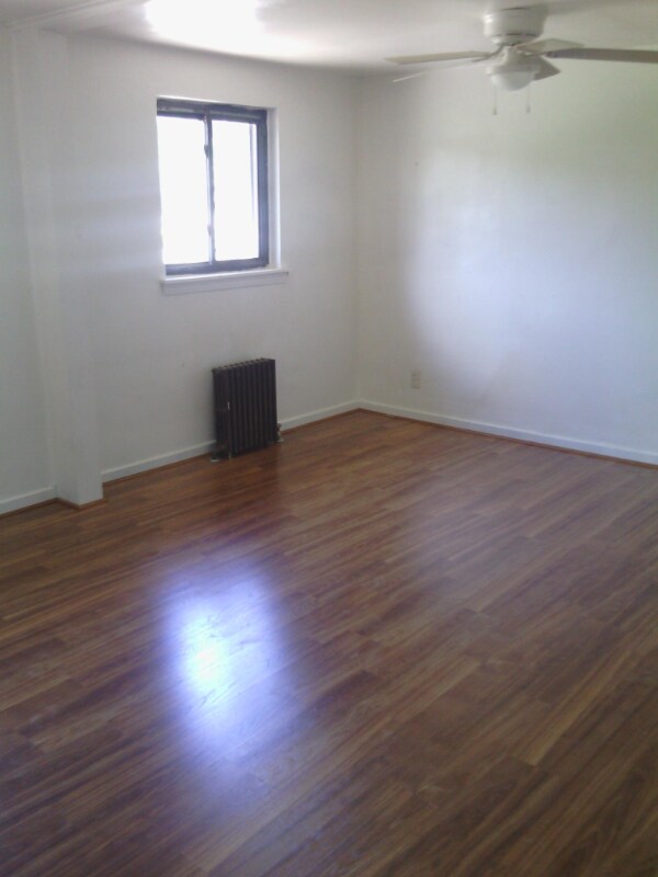 Foto del edificio - 1000 Hartman St