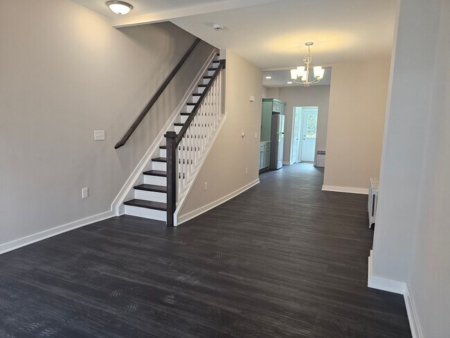Foto del edificio - 3 bedroom 1.5 bath townhome
