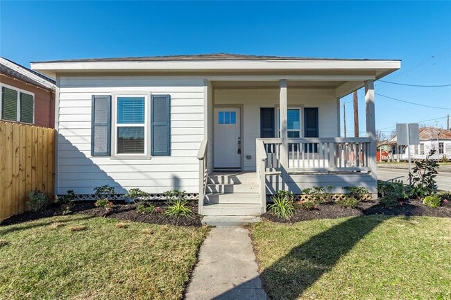 Building Photo - 4302 Avenue R 1/2