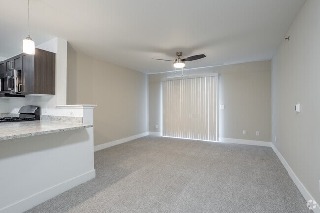 Building Photo - Trade Winds Apartment Homes