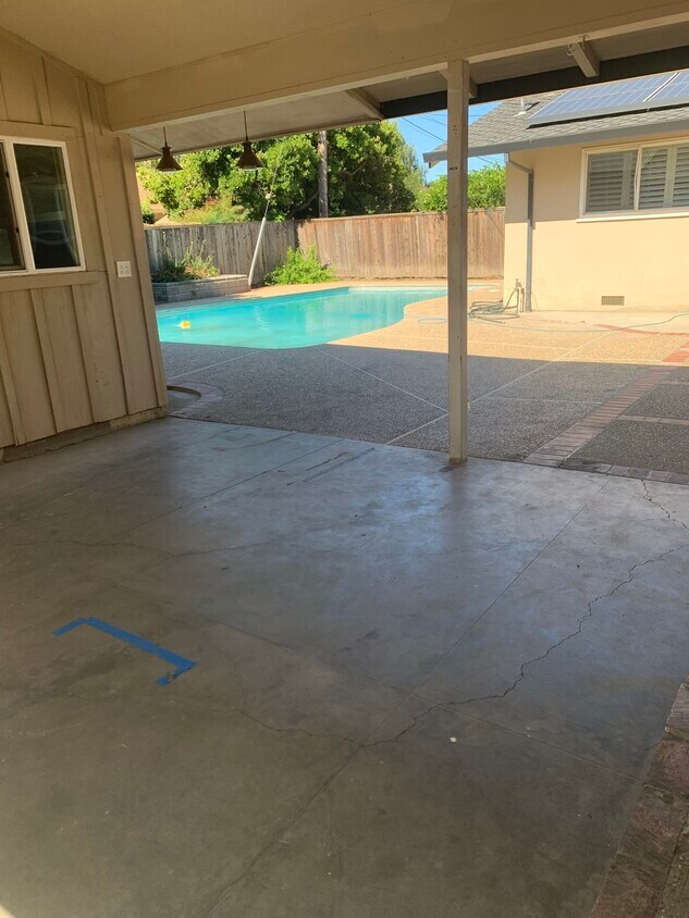 Swimming Pool - 1510 Cameron Way
