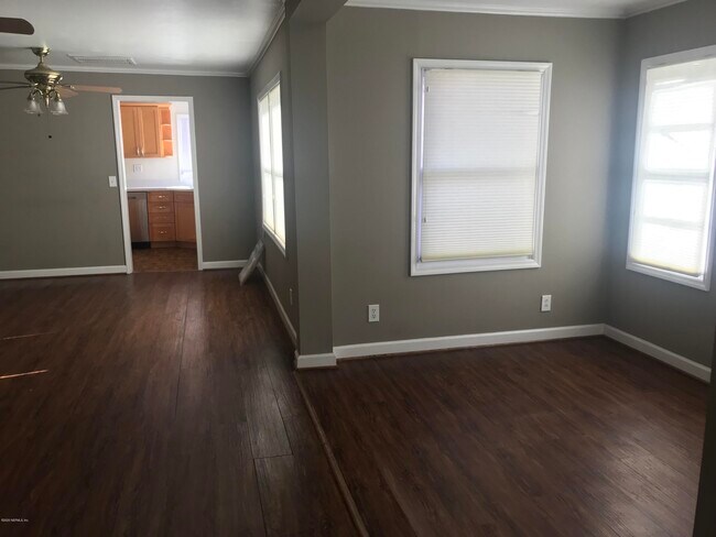 Foto del edificio - 6833 Townsend Rd