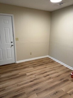 Building Photo - 216 Pine Hills Dr