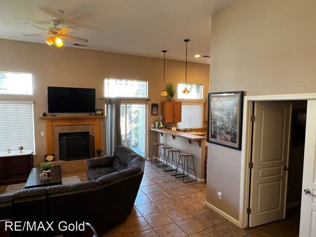 Foto del edificio - 4 br, 2.5 bath House - 1142 Harbour Cove C...