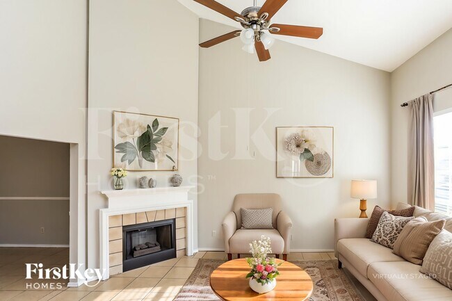 Foto del edificio - 5320 Faireast Ct