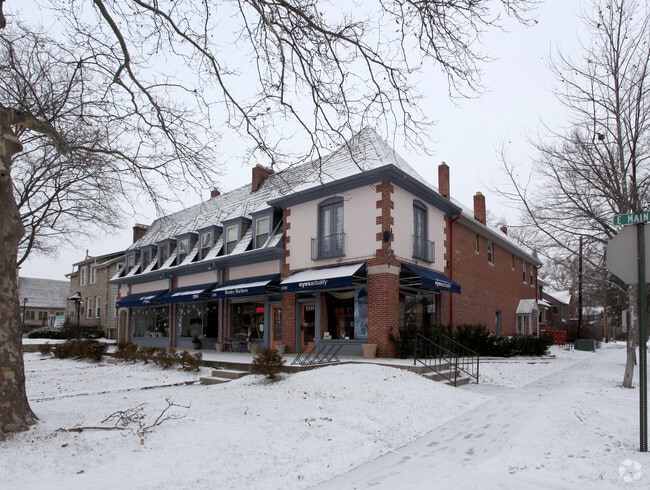 Primary Photo - 2352-2358 E Main St