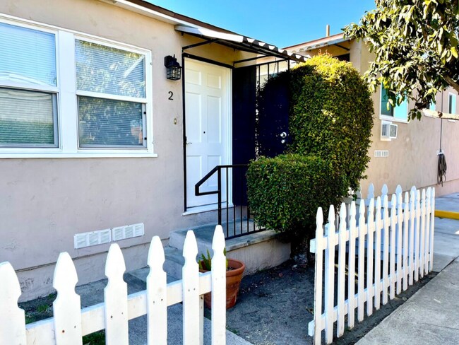 Building Photo - 4120 Gamma St