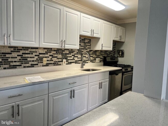 Foto del edificio - 7368 Lee Hwy