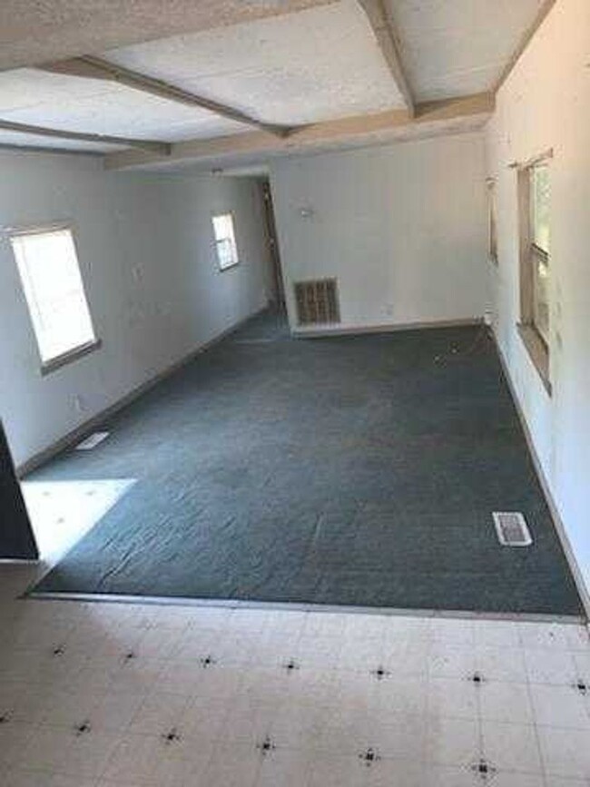 Foto del edificio - Rent this affordable 1 bedroom in Beech Is...