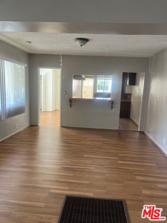 Building Photo - 4281 S Hobart Blvd