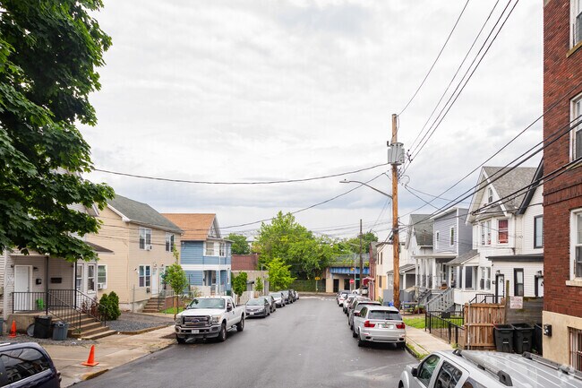 View of street - 85 Ann St
