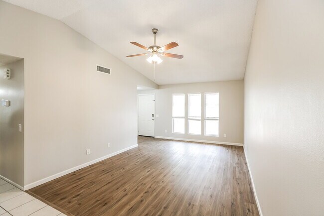 Building Photo - 7313 E Edgewood Ave