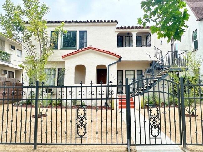 Foto del edificio - 1459 S Canfield Ave