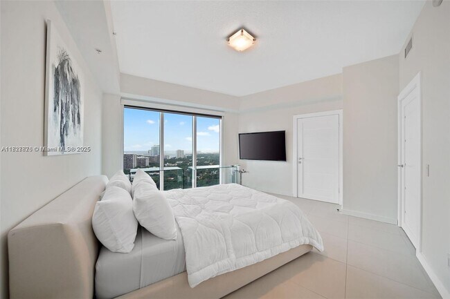 Foto del edificio - 60 SW 13th St