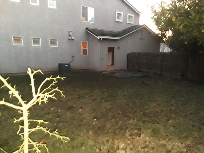 Foto del edificio - 3968 Colma Ave